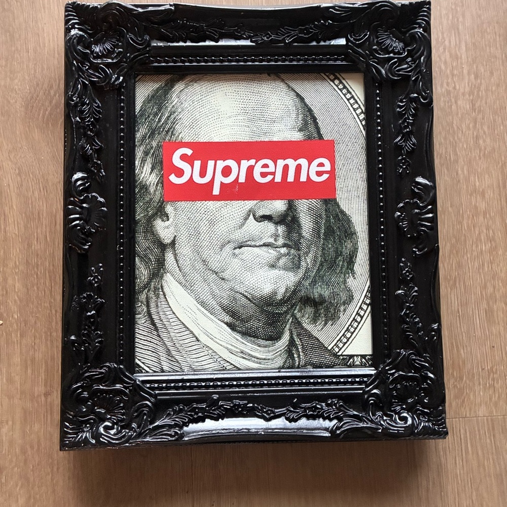 Black shine baroque frame 8x10 - Random canvas inserted for custom design inspo